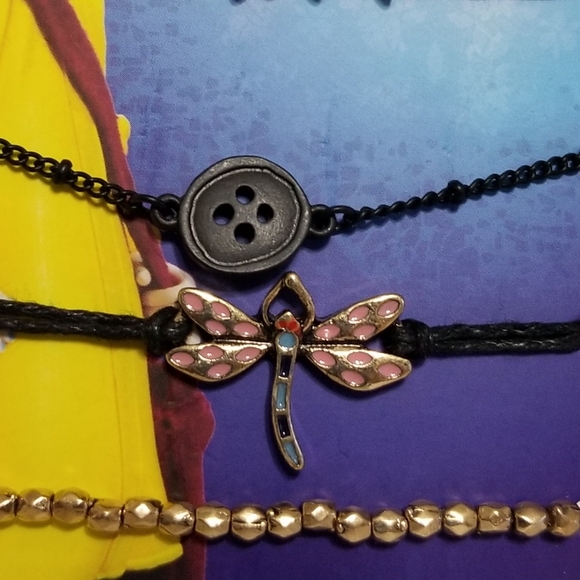 Coraline Dragonfly Button Stars Bracelet Set 4 Piece Bracelets Laika New - Picture 11 of 16